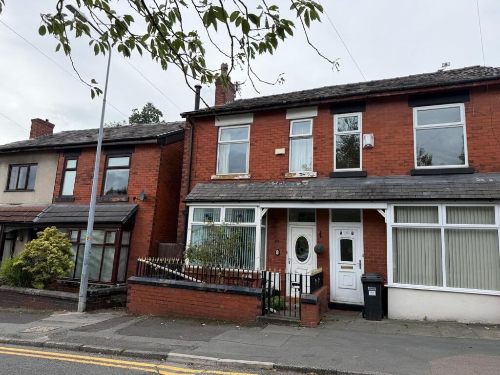 14 Hough Lane, Bromley Cross, Bolton, Lancashire BL7 9DA