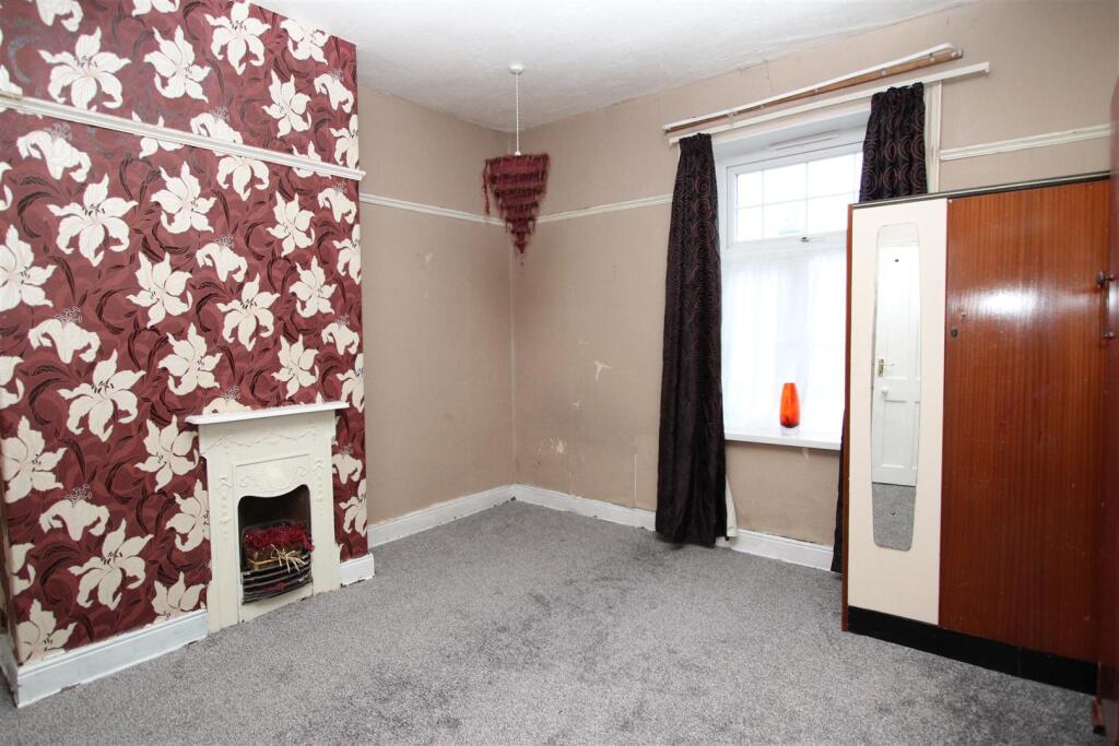 Additional image 2 of Upper Woodlands Road, Bradford