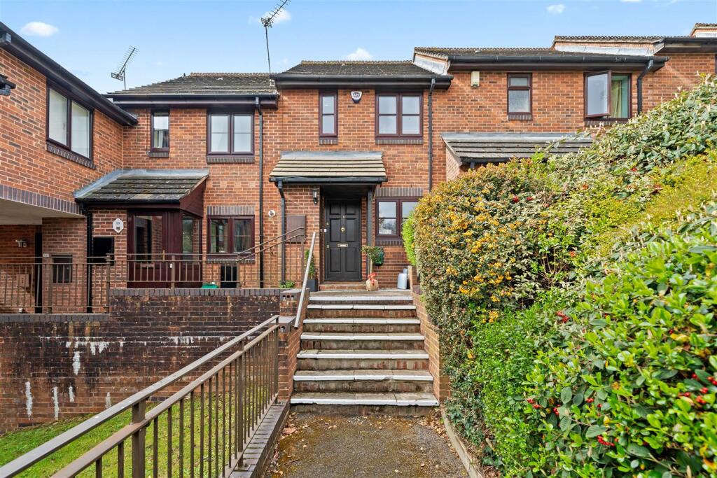 Main image of property: Cuthbert Gardens, London