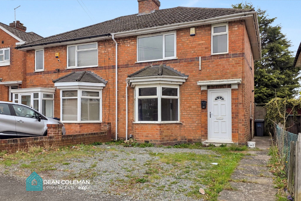 Main image of property: Hoggs Lane, Northfield, B31 1SS