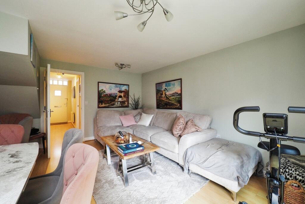 Balshaw Way, Chilwell, Beeston, Nottingham, NG9 photo 4