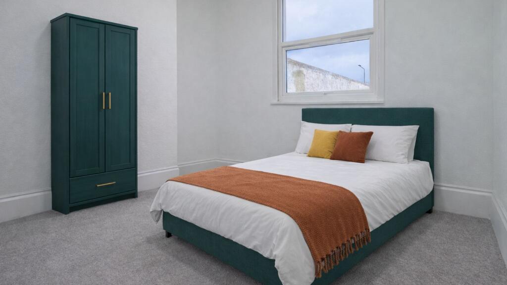 Main image of property: The Slade, London