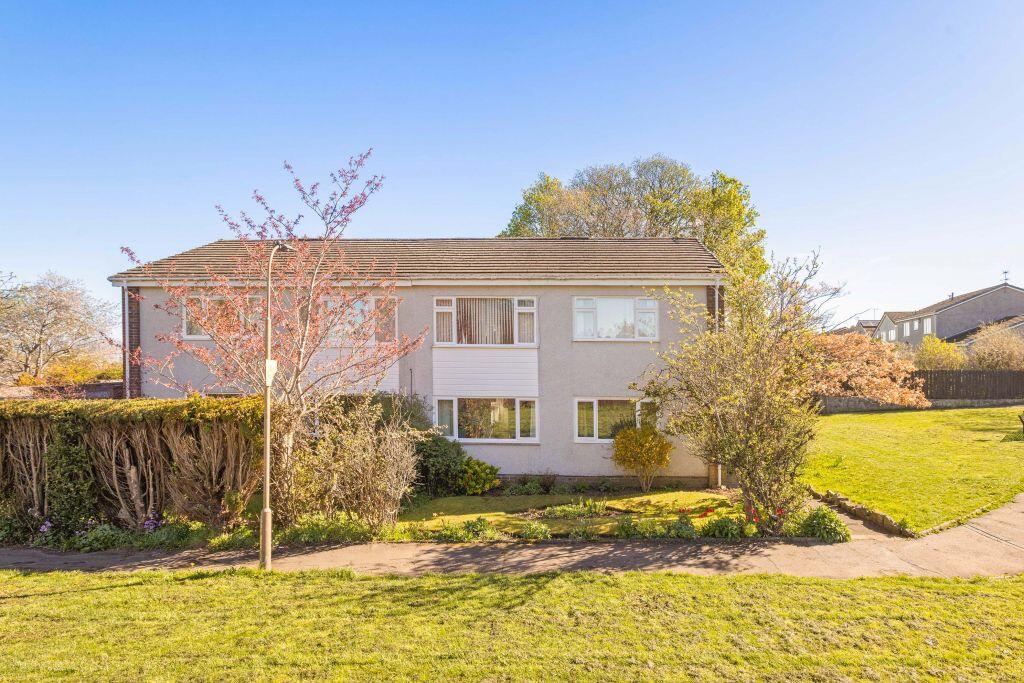 2-bed flat on 50 Cairns Drive, Balerno, Edinburgh, EH14 7HH, £200,000