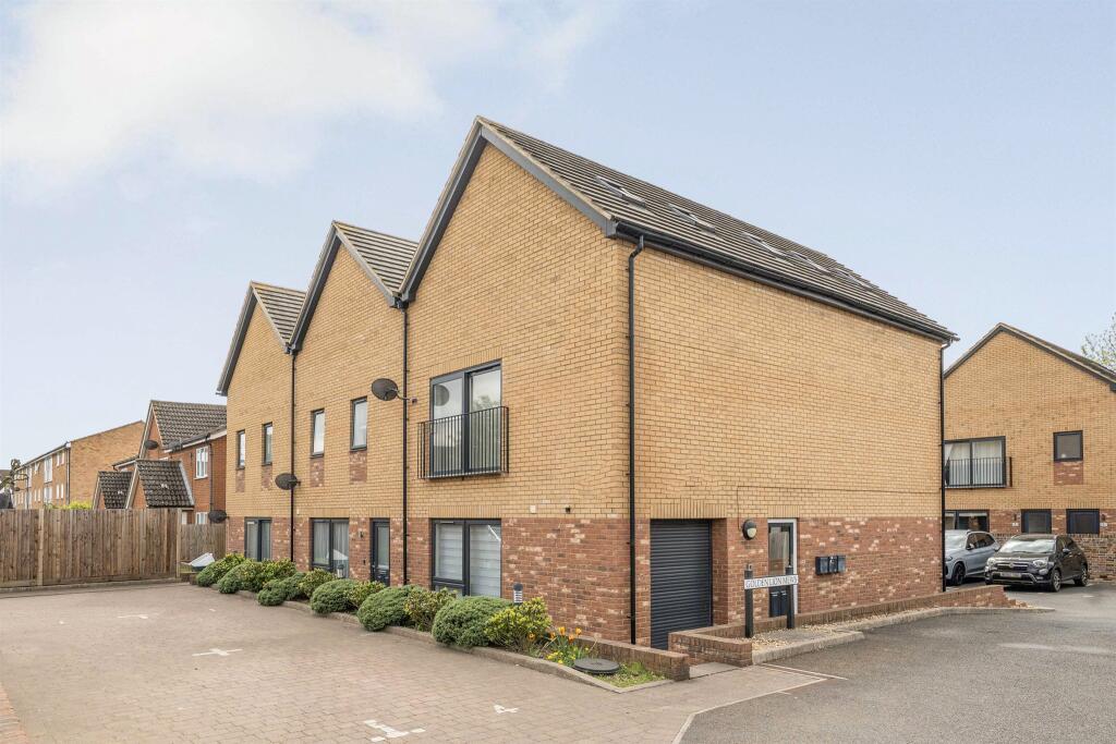 Additional image 16 of Golden Lion Mews, London Colney, St. Albans