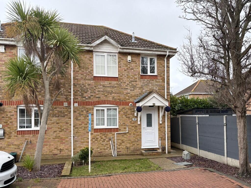 Main image of property: The Fielders, Canvey Island, Essex