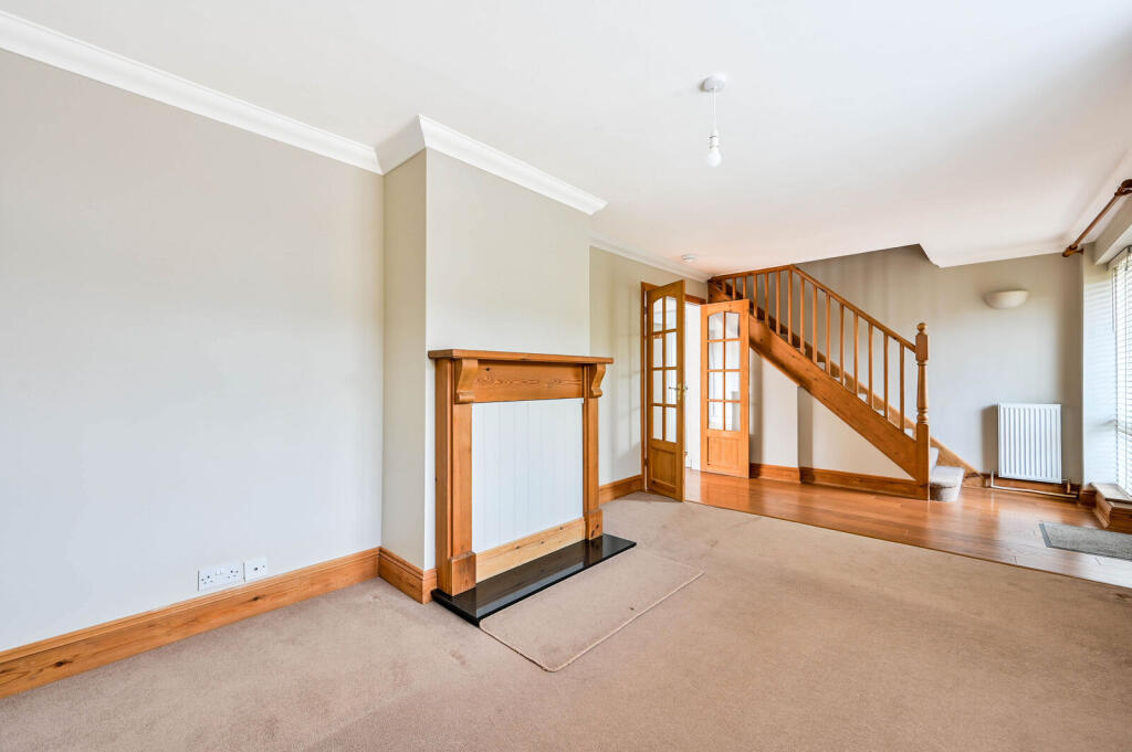 House in Guildford - View 5