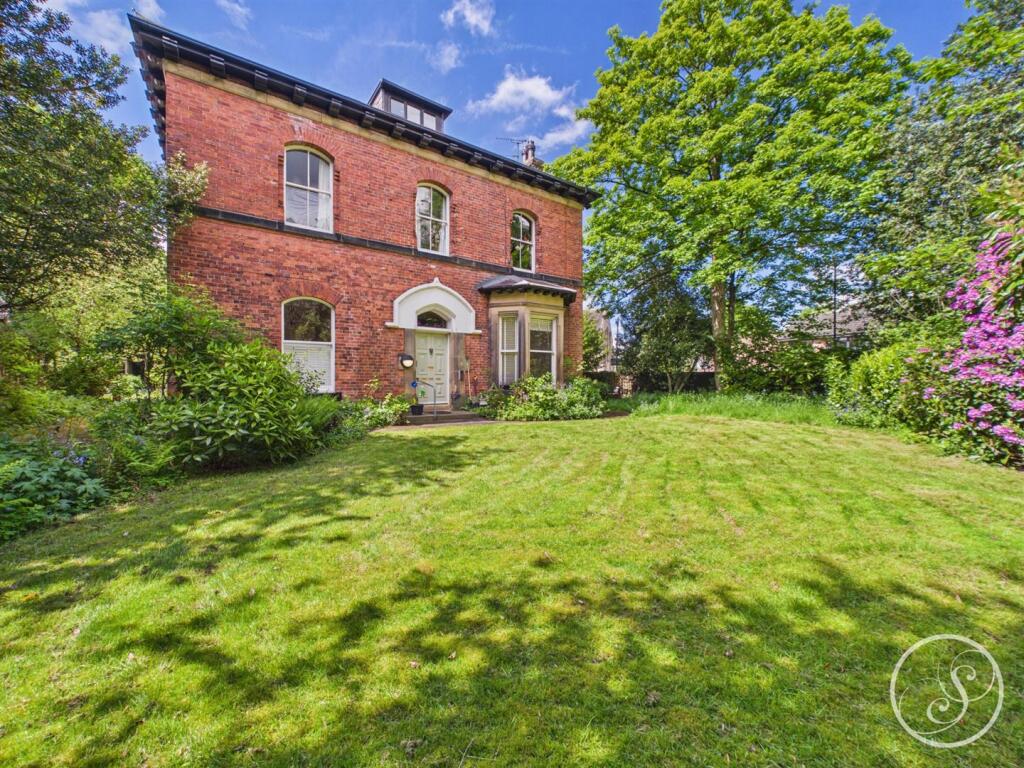 Main image of property: Allerton Hill, Chapel Allerton, Leeds