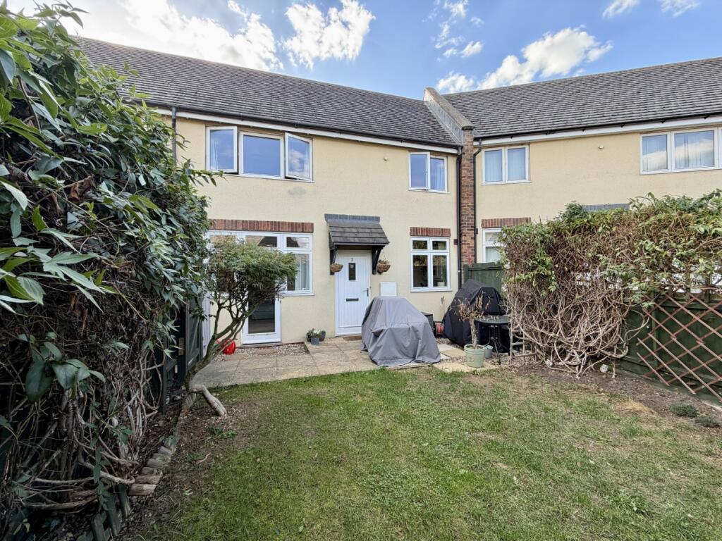 Main image of property: 3 Whitwell Court, Offord Cluny, Cambridgeshire. PE19 5AH