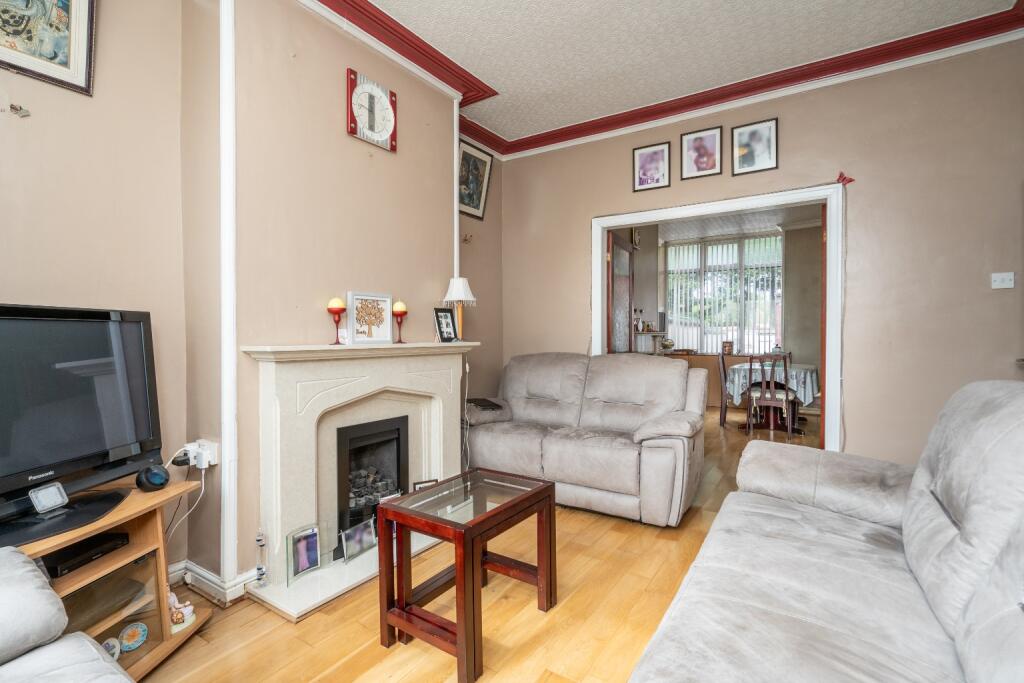 AUCTION - Wigan Road, Bolton, Lancashire, BL3 4QH photo 4