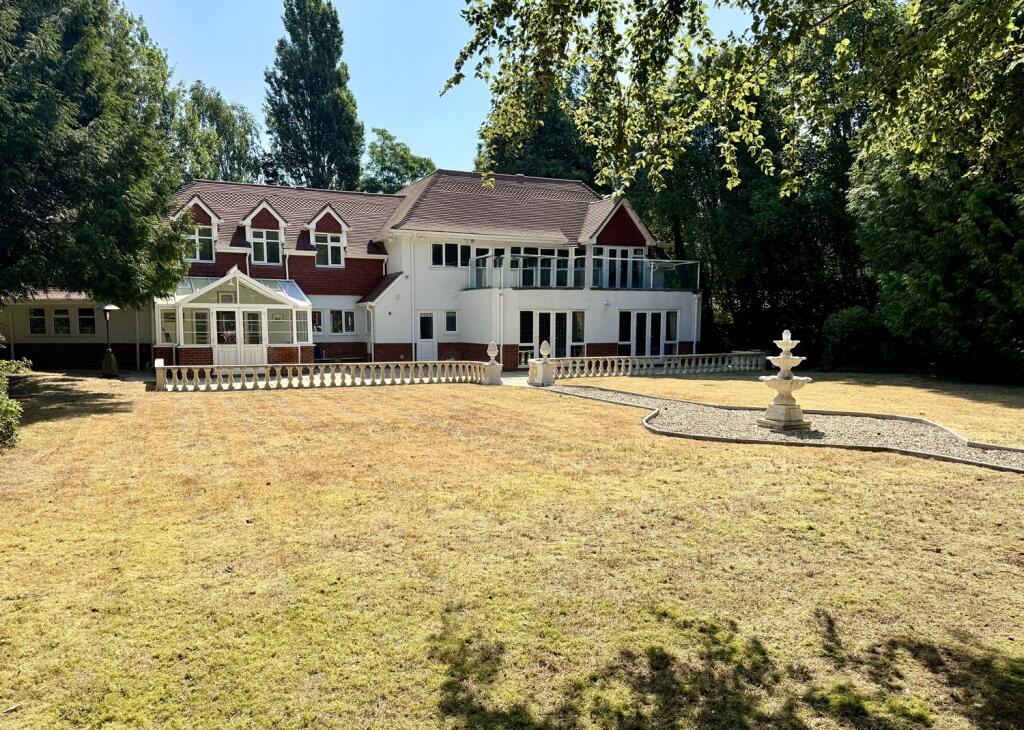5-bed detached on The Avenue, Poole, BH13 6LL, £2,000,000
