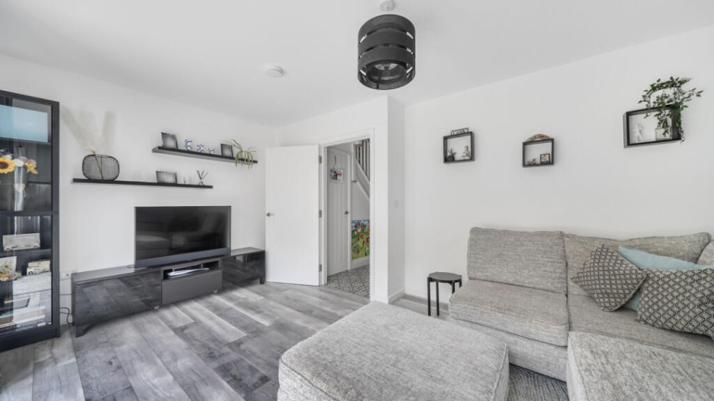 House in Preston - More