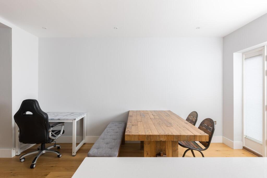 Apartment in Coventry - View 5