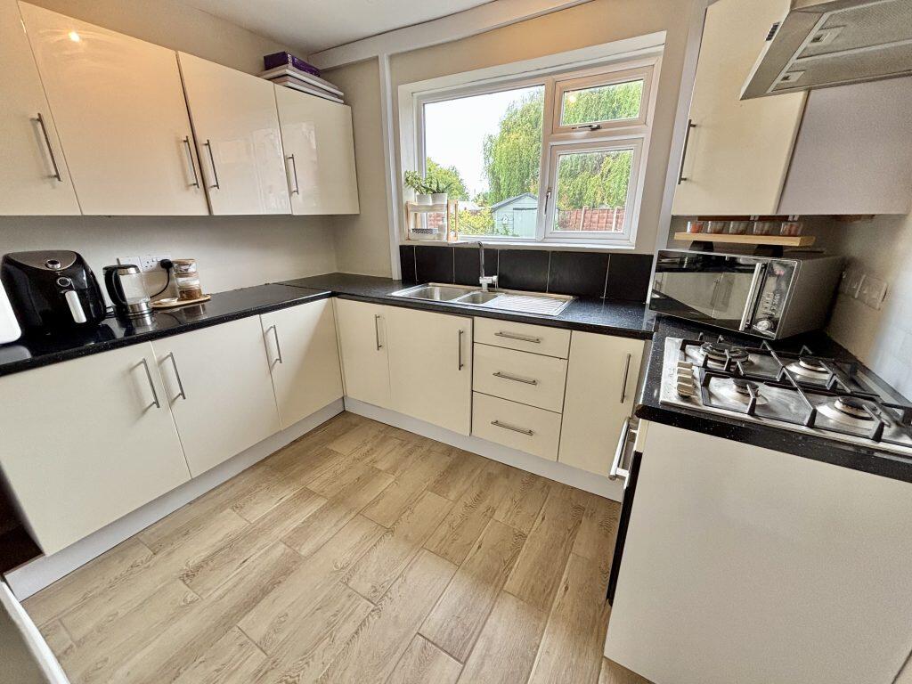 House in Yeovil, Somerset - View 3