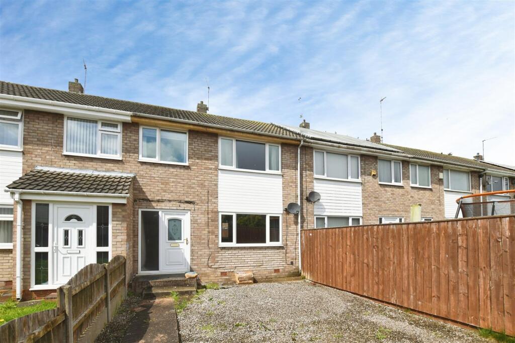 Main image of property: Newtondale, Hull