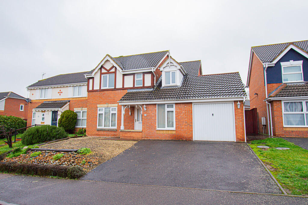 Main image of property: Middle Grass, Irthlingborough