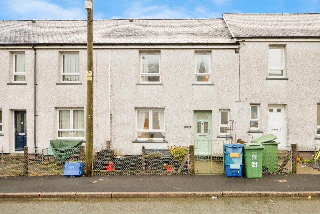 Main image of property: Fron Fawr, Blaenau Ffestiniog, Gwynedd, LL41