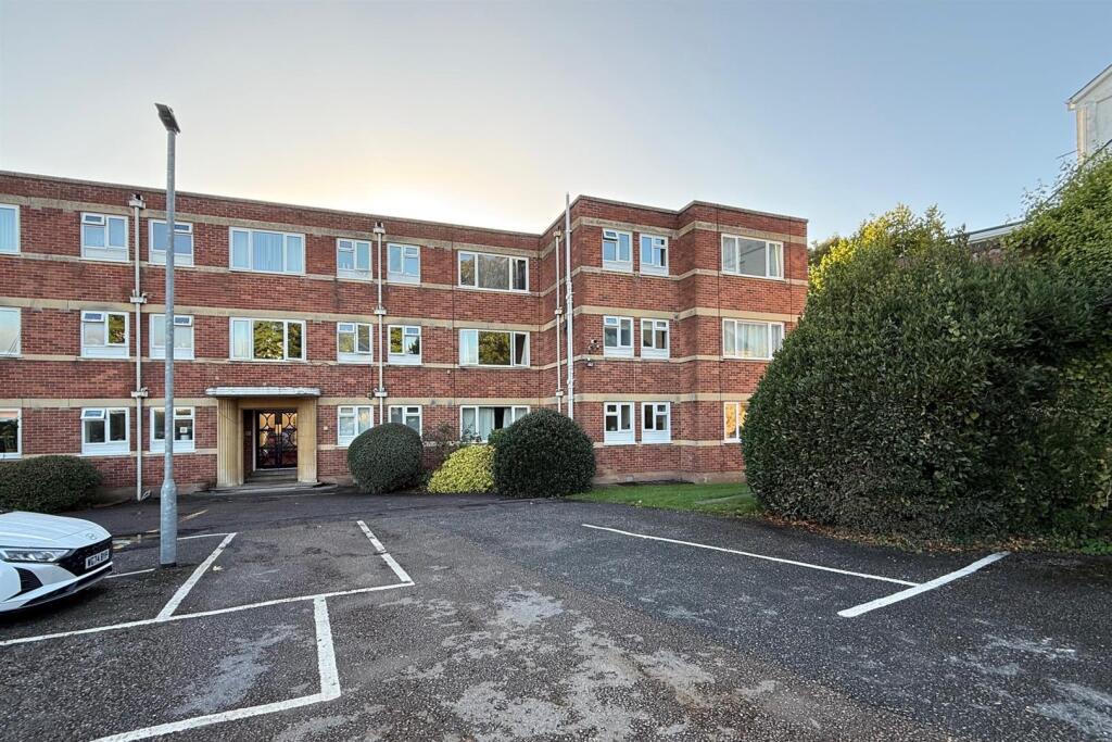 Main image of property: St Leonards, Exeter