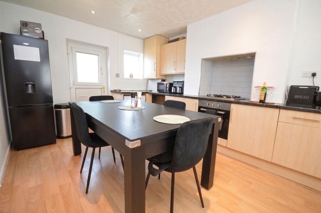 Gloucester Road, Rotherham, S61 photo 2