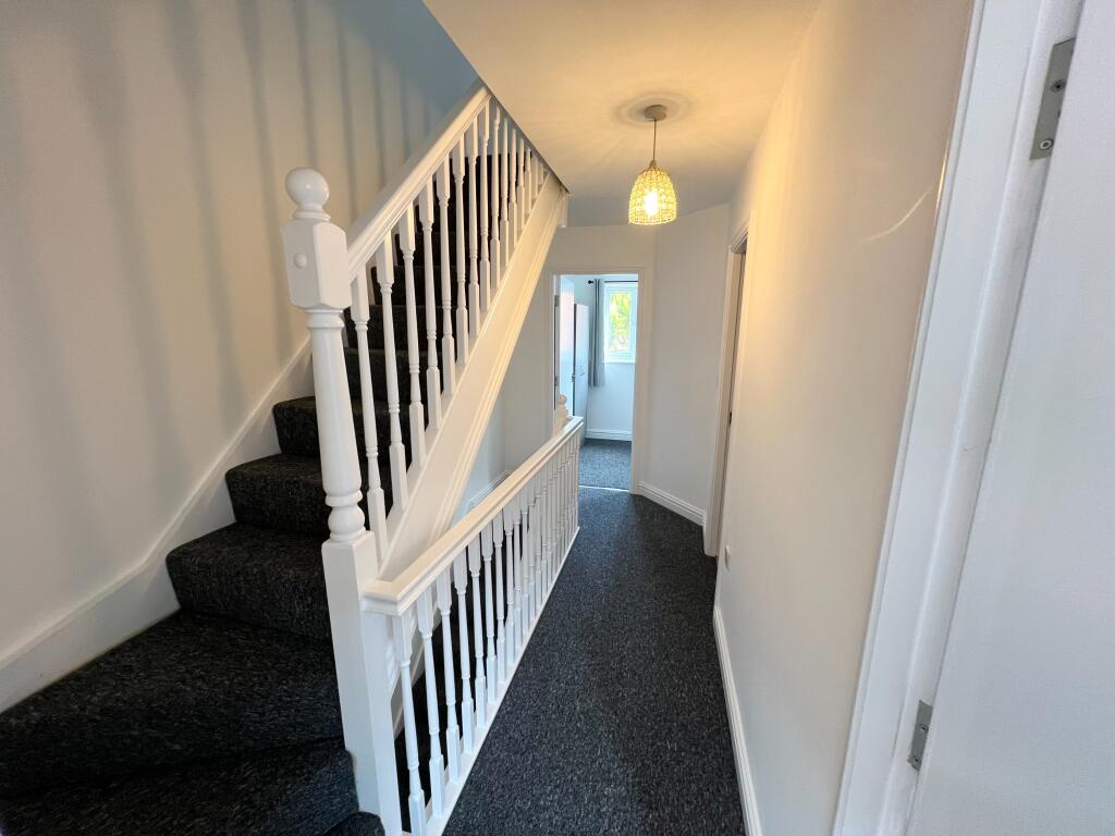 4 bedroom terraced house for rent