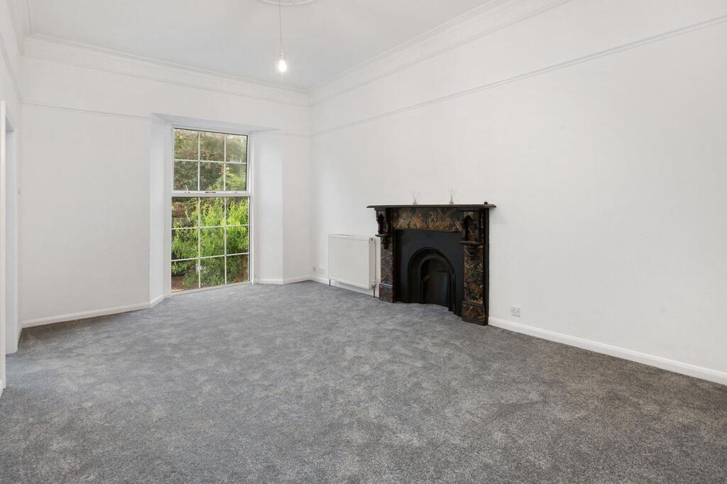 Apartment in Torquay - View 3