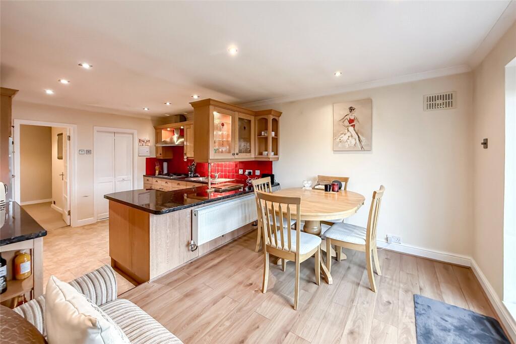 Additional image 3 of Dammersey Close, Markyate, Hertfordshire, AL3