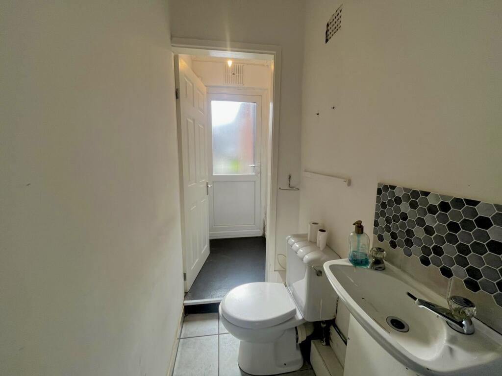 Additional image 5 of Cranes Park Road, B26