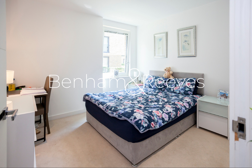 Apartment in London - View 5
