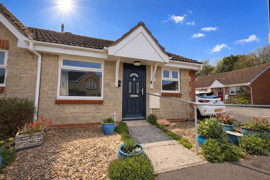 Main image of property: Badger Rise, Portishead, Bristol, Somerset, BS20