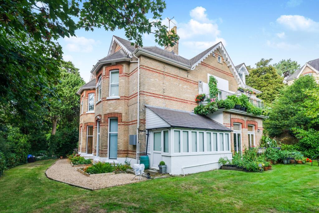 Property photo 9