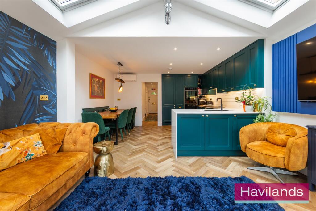 House in London - View 4
