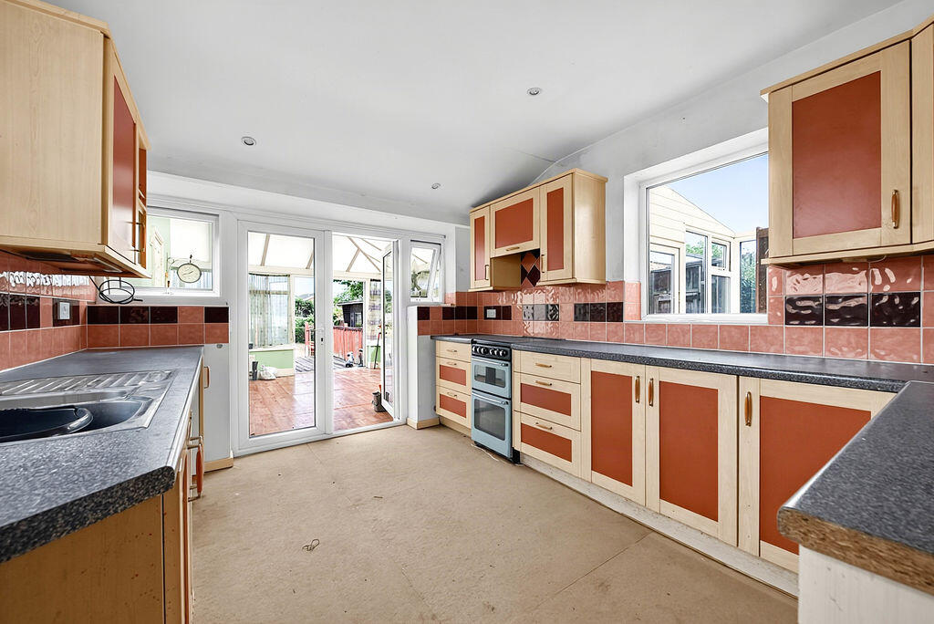 Portsdown Avenue, Drayton photo 4