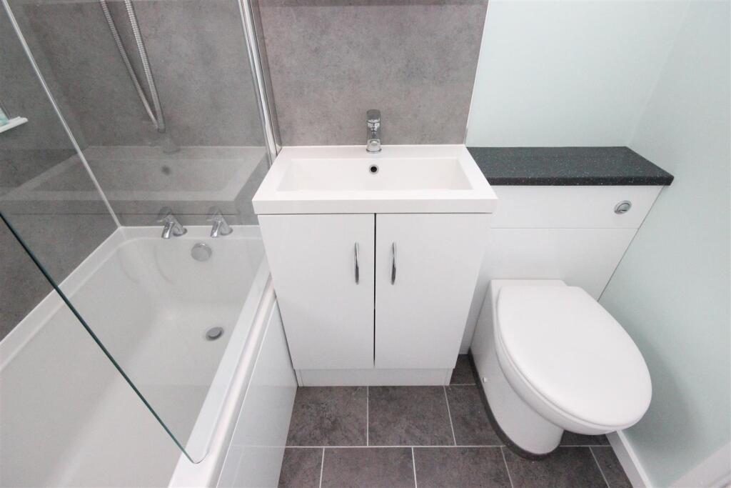 Additional image 9 of Wicklow Close, Halesowen