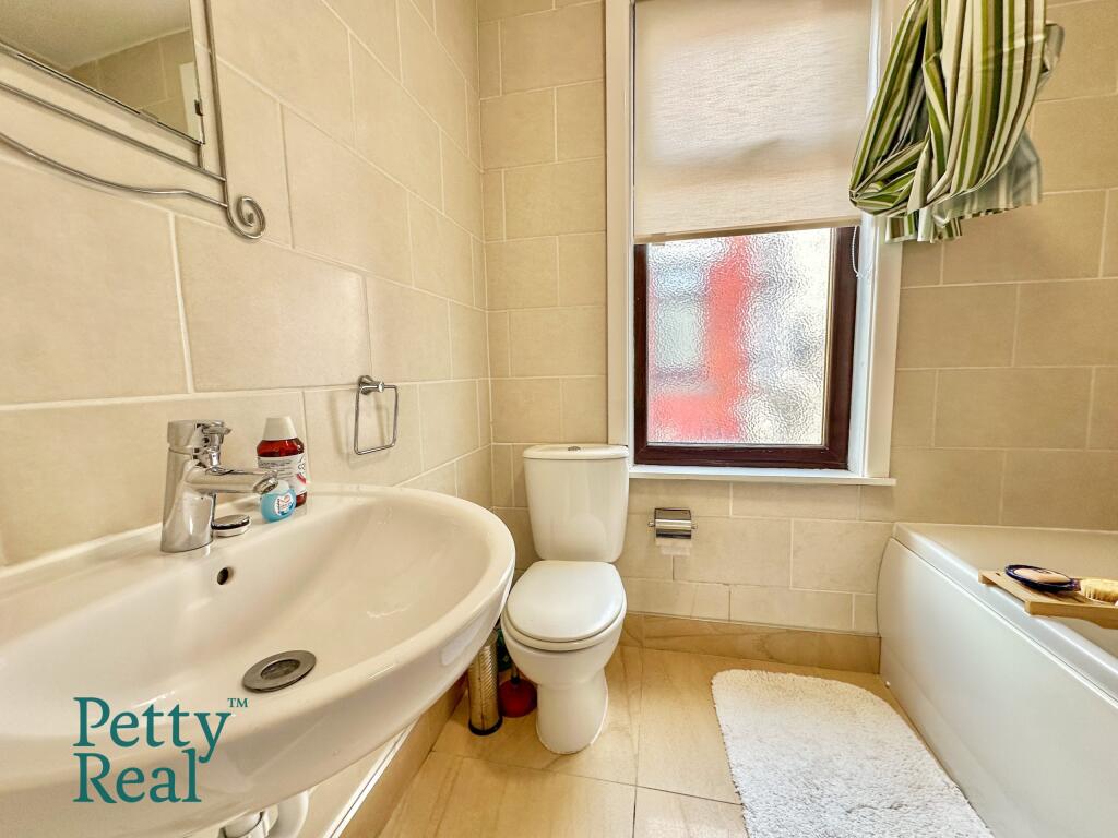 House in Blackburn - View 5