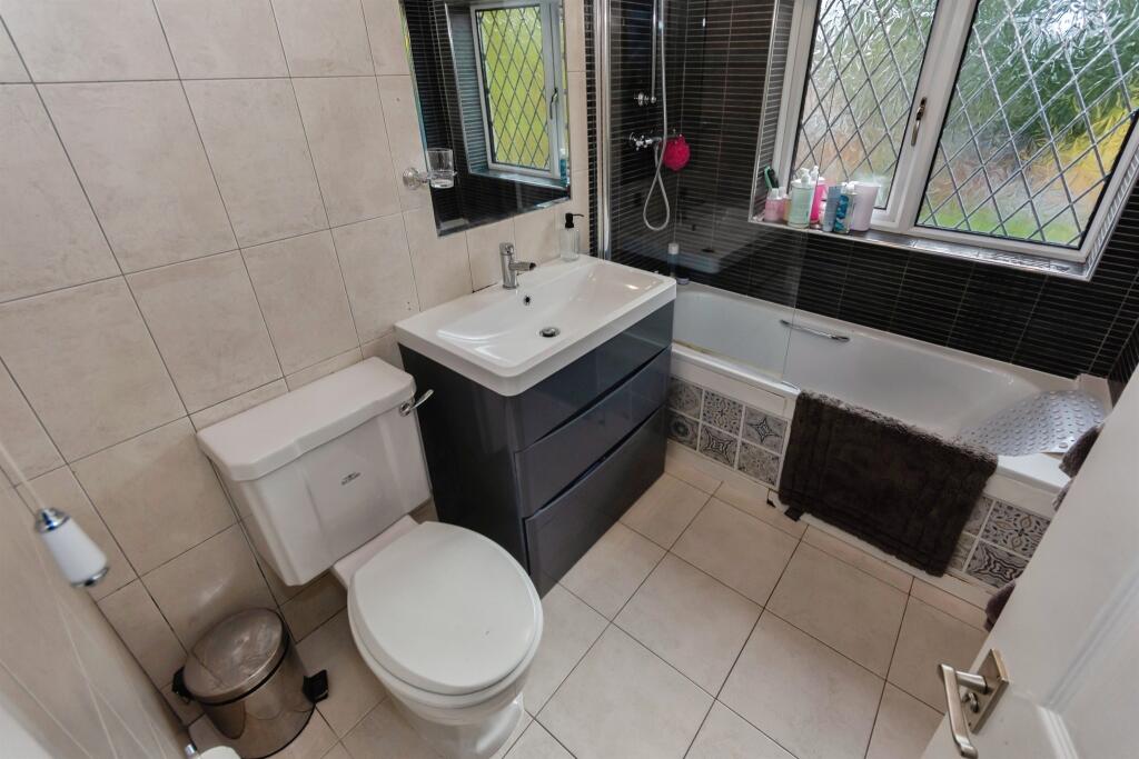 House in Birmingham, Acocks Green - View 5