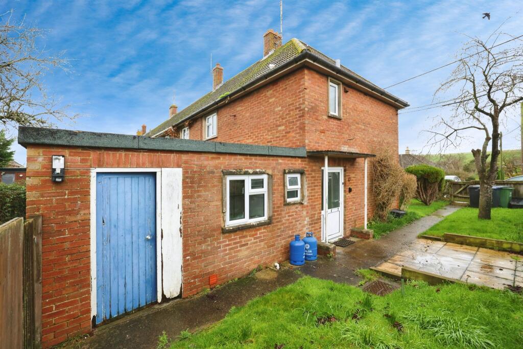 Haywards Place, Easterton, Devizes photo 4