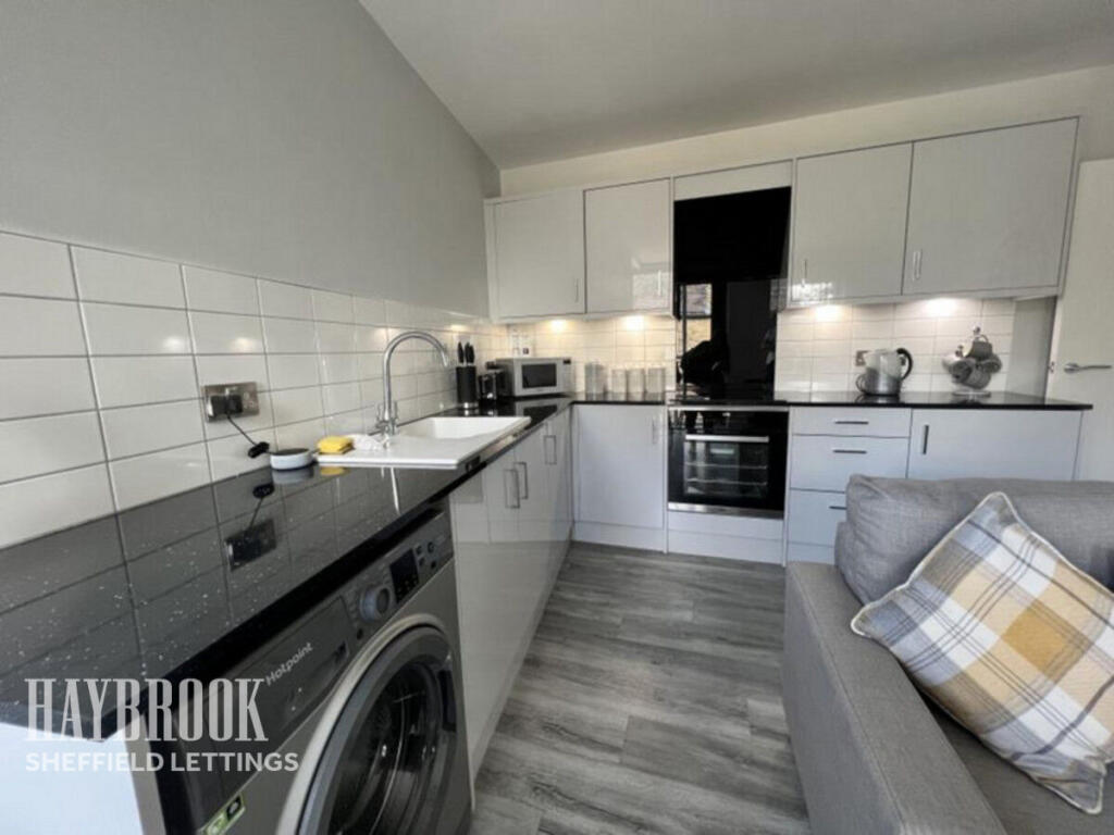 Main image of property: 1 East View Terrace, Sheffield
