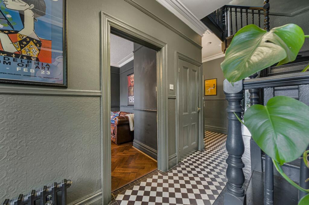 House in London - More