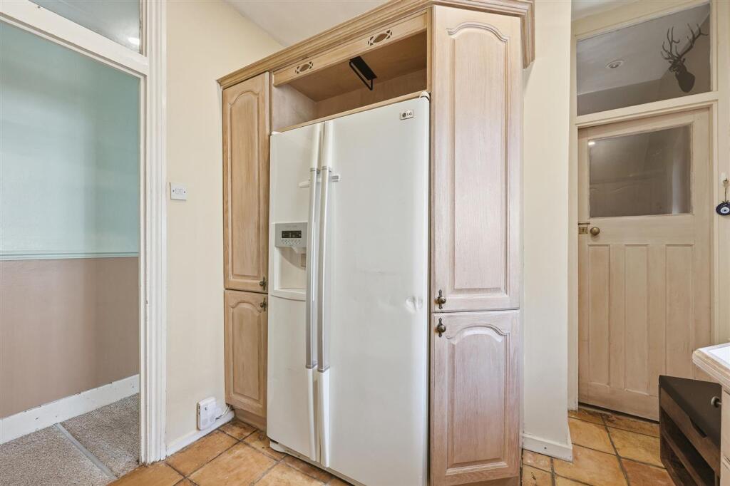 Chingford Road, London, E17 - View 5
