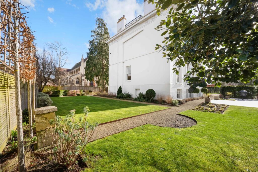 Painswick Road, Cheltenham, GL50 photo 4