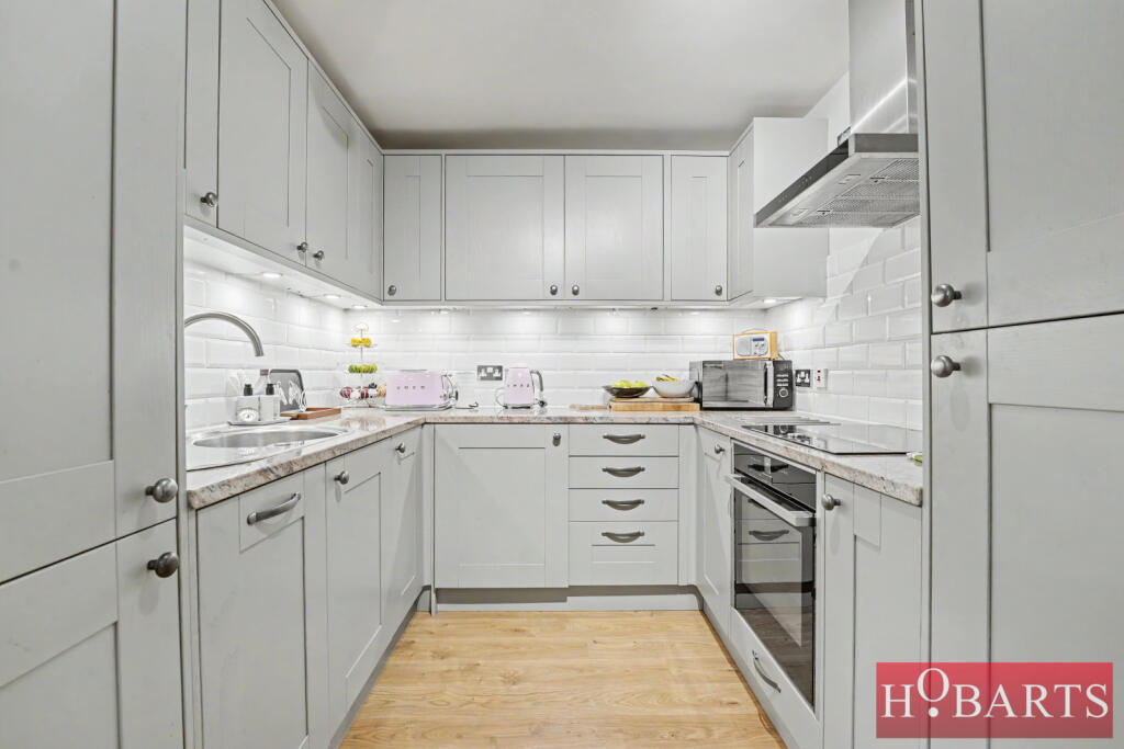 Apartment in London - More