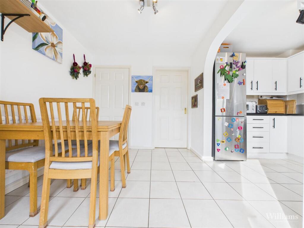 Tudors Close, Calvert, MK18 - View 2
