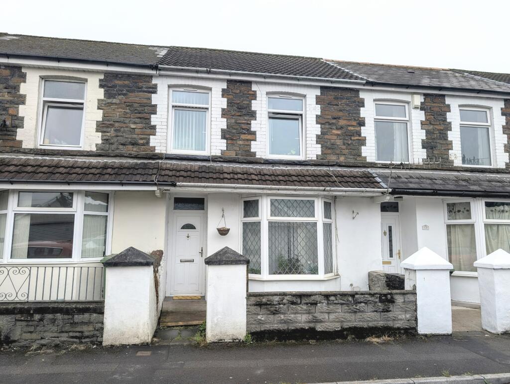 Main image of property: New Park Terrace, PONTYPRIDD