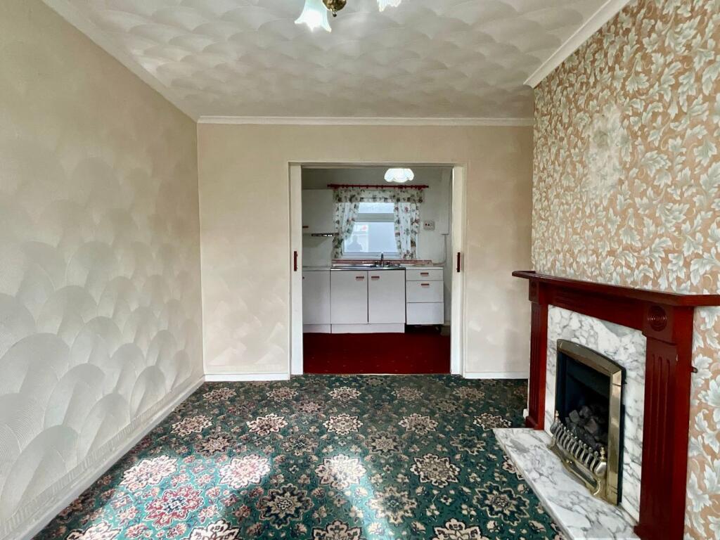 House in Abertridwr, Caledfryn, Penyrheol Trecenydd & Energlyn - View 5