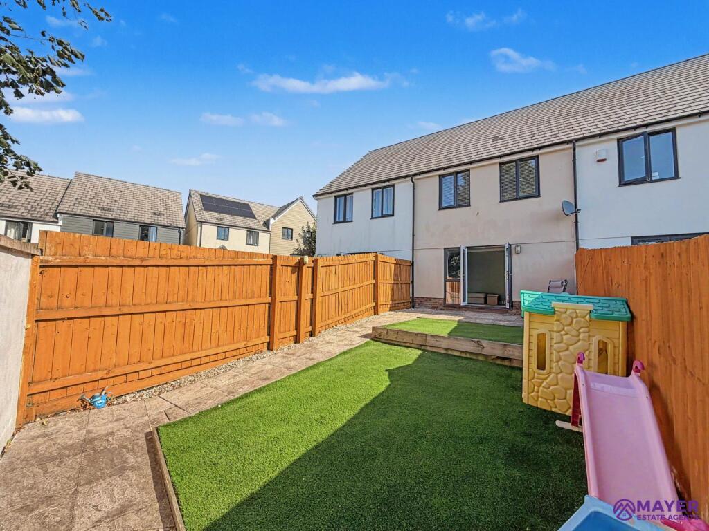 Ivy Drive, Plymouth - View 2