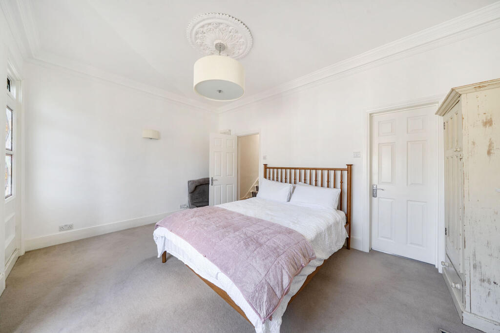 4 bedroom house for rent