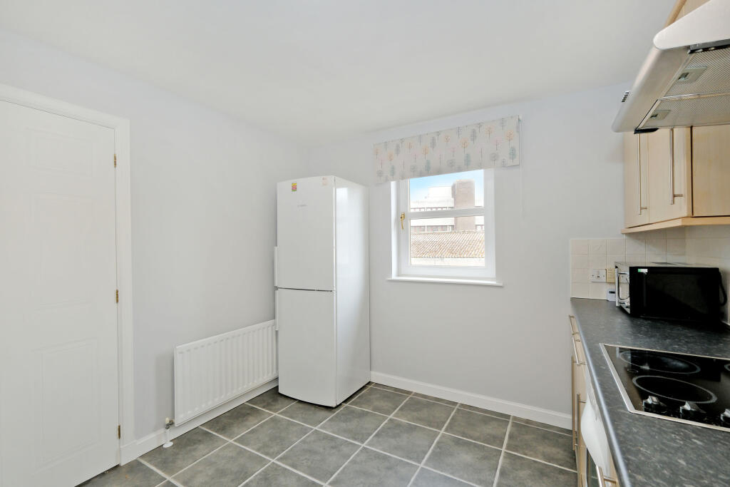 Charles Street, Aberdeen, AB25 - View 3