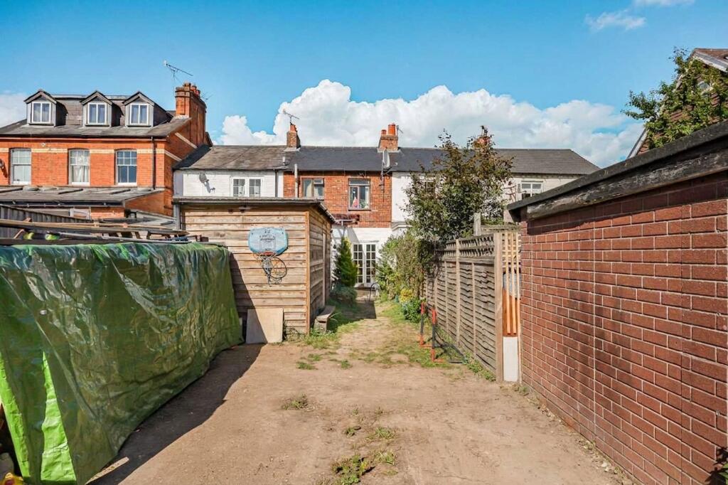 Reading Road, Henley-On-Thames, RG9 - View 5