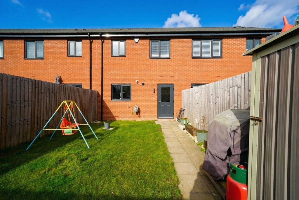 Additional image 14 of Aston Avenue, Shirley