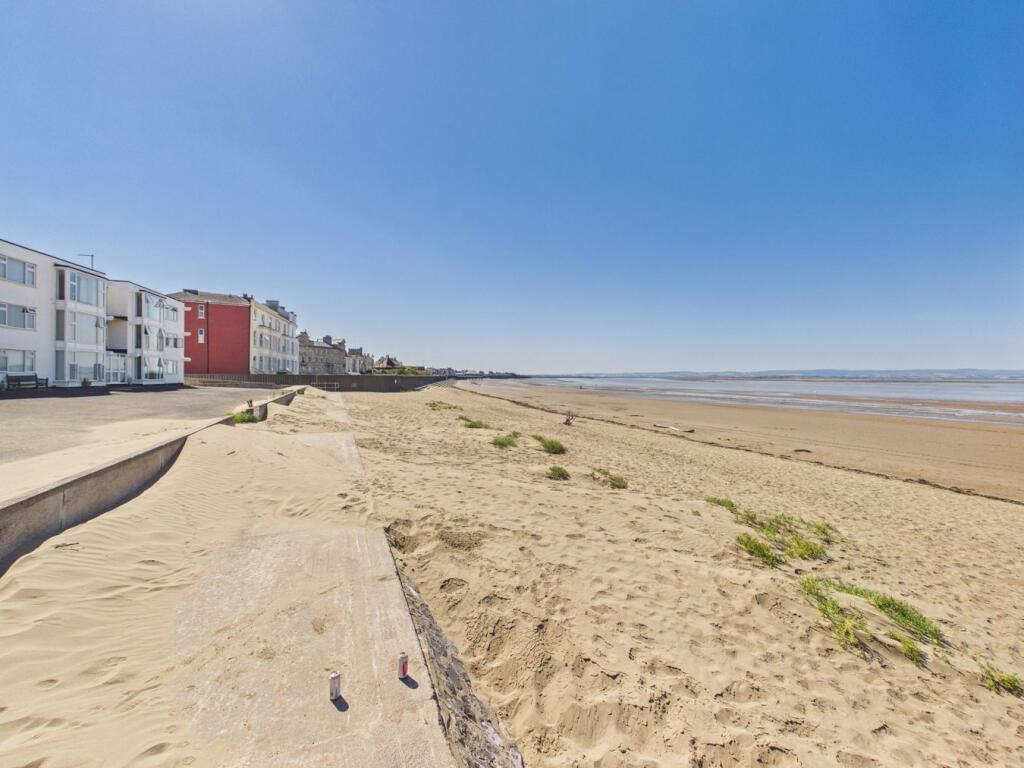 Apartment in Burnham-on-Sea - View 2