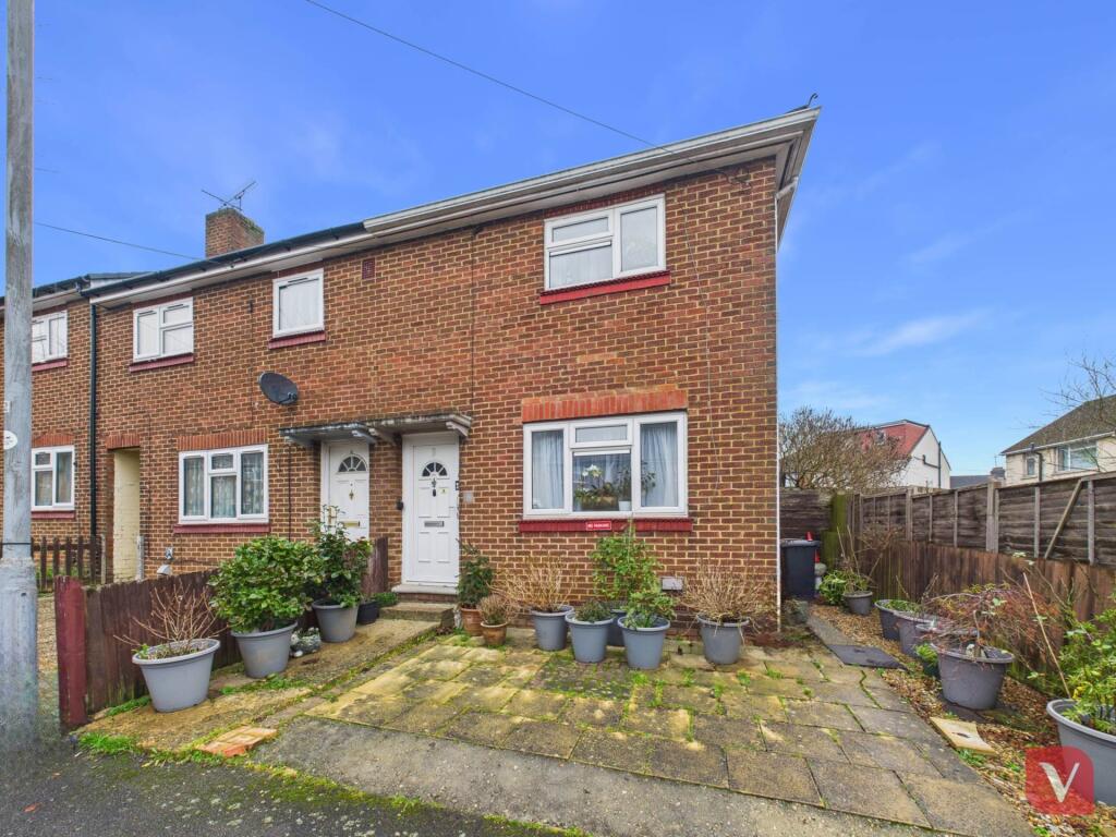 Main image of property: Derwent Road, Luton